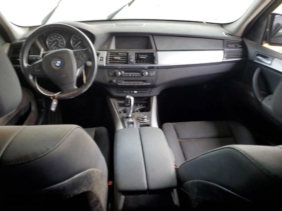 2012 BMW X5 35i with VIN 5UXZV4C56CL889802, listed as a Copart auction lot 62302265 with Not provided miles and Clean title. Bid and sale history available at DreamBid. Image 8.
