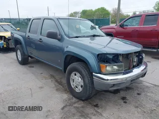 2007 GMC Canyon SLE2 with VIN 1GTDT13E578226603, listed as a IAAI auction lot 42195945 with 191,197 mi miles and . Bid and sale history available at carsss.com. Image 1.