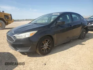 2018 Ford Focus SE z VIN 1FADP3F2XJL262394, wystawiony jako Copart lot #53642095 z przebiegiem 138 903 mil mil oraz Szkoda całkowita • Salvage title. Historia ofert i sprzedaży dostępna na DreamBid. Obrazek 1.