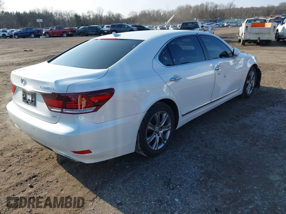 2013 Lexus LS 460 L with VIN JTHDL5EF2D5005596, listed as a IAAI auction lot 41498678 with 105,403 mi miles and . Bid and sale history available at DreamBid. Image 4.