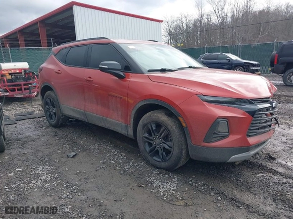 2021 Chevrolet Blazer LT with VIN 3GNKBHR44MS547933, listed as a IAAI auction lot 41620224 with 76,333 mi miles. Bid and sale history available at carsss.com. Image 1.