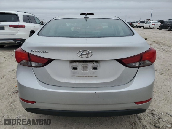 2015 Hyundai Elantra SE z VIN 5NPDH4AE5FH581650, wystawiony jako Copart lot #43811385 z przebiegiem 152 007 mil mil oraz Szkody całkowita. Historia ofert i sprzedaży dostępna na DreamBid. Obrazek 6.