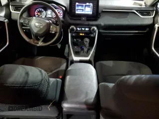 2021 Toyota RAV4 LE with VIN 2T3F1RFV4MW153139, listed as a Copart auction lot 45971955 with 33,991 mi miles and Salvage Title. Bid and sale history available at carsss.com. Image 8.