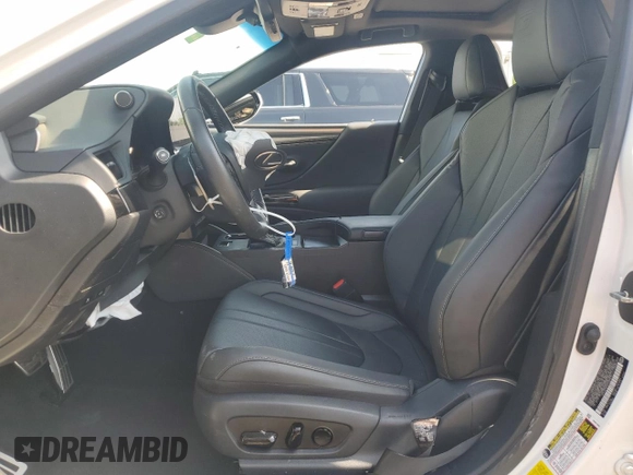 2023 Lexus ES 350 F Sport z VIN 58AJZ1B14PU157219, wystawiony jako Copart lot #57983705 z przebiegiem 29 716 mil mil oraz Nie do naprawy • Non repairable. Historia ofert i sprzedaży dostępna na DreamBid. Obrazek 7.
