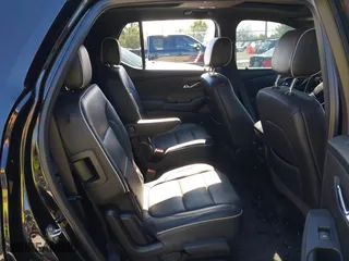 2022 Chevrolet Traverse Premier with VIN 1GNEVKKW9NJ138925, listed as a IAAI auction lot 40410544 with 34,618 mi miles. Bid and sale history available at carsss.com. Image 8.