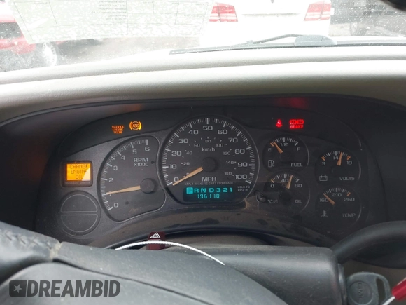 2002 GMC Yukon XL SLT with VIN 3GKFK16Z72G344251, listed as a IAAI auction lot 41644337 with 196,118 mi miles. Bid and sale history available at carsss.com. Image 7.