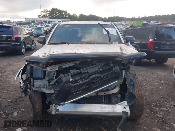 2014 Toyota Tacoma PreRunner with VIN 3TMJU4GN3EM162405, listed as a IAAI auction lot 40807077 with 103,298 mi miles. Bid and sale history available at carsss.com. Image 12.