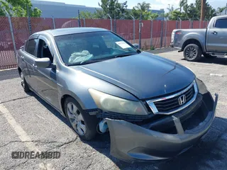 2010 Honda Accord EX-L z VIN 1HGCP2F87AA026061, wystawiony jako IAAI lot #42272567 z przebiegiem 215 791 mil mil oraz . Historia ofert i sprzedaży dostępna na DreamBid. Obrazek 6.