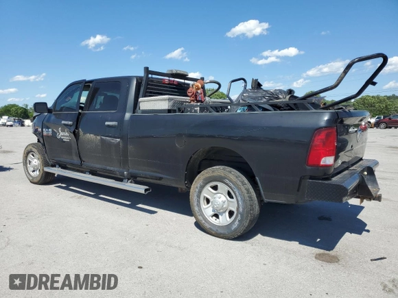 2017 Ram 2500 Tradesman z VIN 3C6UR5HJ4HG518807, wystawiony jako Copart lot #57942455 z przebiegiem 112 003 mil mil oraz Szkoda całkowita • Salvage title. Historia ofert i sprzedaży dostępna na DreamBid. Obrazek 2.