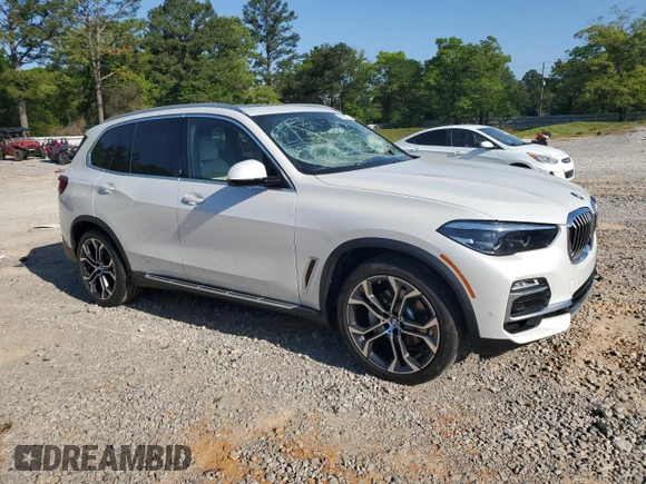 2021 BMW X5 sDrive40i with VIN 5UXCR4C05M9H39972, listed as a Copart auction lot 50839725 with 63,970 mi miles and Salvage Title. Bid and sale history available at carsss.com. Image 4.