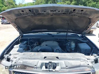 2007 Chevrolet Avalanche LS z VIN 3GNEC120X7G215740, wystawiony jako IAAI lot #42352407 z przebiegiem 183 957 mil mil oraz . Historia ofert i sprzedaży dostępna na DreamBid. Obrazek 10.