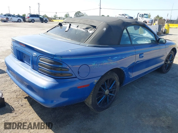 1995 Ford Mustang with VIN 1FALP444XSF180753, listed as a IAAI auction lot 42184136 with 194,084 mi miles and . Bid and sale history available at DreamBid. Image 4.
