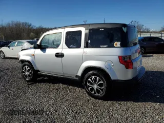 2010 Honda Element LX with VIN 5J6YH1H37AL006811, listed as a Copart auction lot 49974205 with 163,879 mi miles and Salvage Title. Bid and sale history available at DreamBid. Image 2.