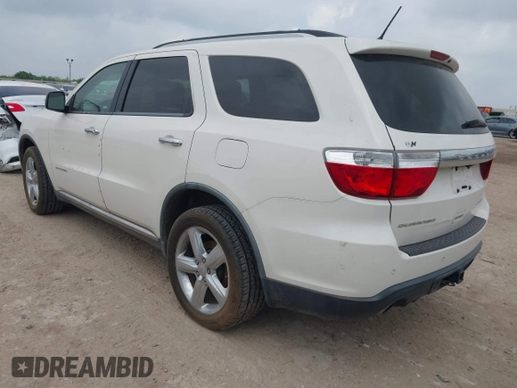 2011 Dodge Durango Citadel z VIN 1D4SD5GTXBC663963, wystawiony jako IAAI lot #42163491 z przebiegiem 188 277 mil mil oraz . Historia ofert i sprzedaży dostępna na DreamBid. Obrazek 3.