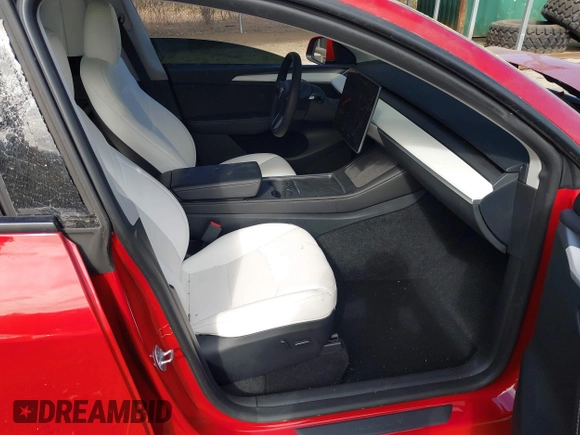 2023 Tesla Model Y Performance with VIN 7SAYGDEF6PF870935, listed as a IAAI auction lot 40718563 with 15,286 mi miles and . Bid and sale history available at DreamBid. Image 5.
