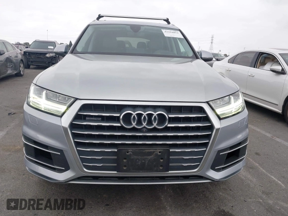 2018 Audi Q7 Prestige with VIN WA1VAAF77JD028847, listed as a IAAI auction lot 42294052 with 46,478 mi miles and . Bid and sale history available at DreamBid. Image 12.