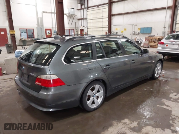 2006 BMW 5 Series 530xi with VIN WBANN73566CN03558, listed as a IAAI auction lot 41923990 with 122,366 mi miles and . Bid and sale history available at carsss.com. Image 4.