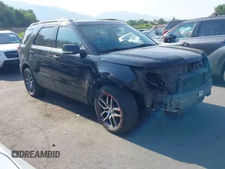 2017 Ford Explorer Sport z VIN 1FM5K8GT3HGD41311, wystawiony jako IAAI lot #42733694 z przebiegiem 147 451 mil mil oraz . Historia ofert i sprzedaży dostępna na DreamBid. Obrazek 1.