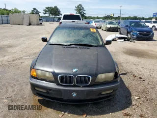 1999 BMW 3 Series 323i z VIN WBAAM3330XFP60241, wystawiony jako Copart lot #58614475 z przebiegiem 291 415 mil mil oraz Czysty tytuł • Clean title. Historia ofert i sprzedaży dostępna na DreamBid. Obrazek 5.