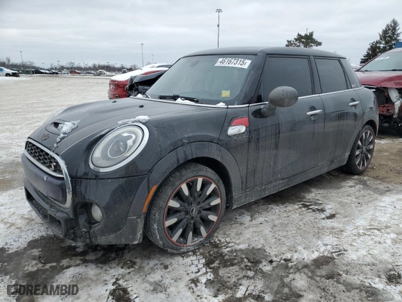 2015 MINI Cooper Hardtop 4 Door S with VIN WMWXU3C58F2B61849, listed as a Copart auction lot 46167315 with 82,721 mi miles and Clean Title. Bid and sale history available at carsss.com. Image 1.