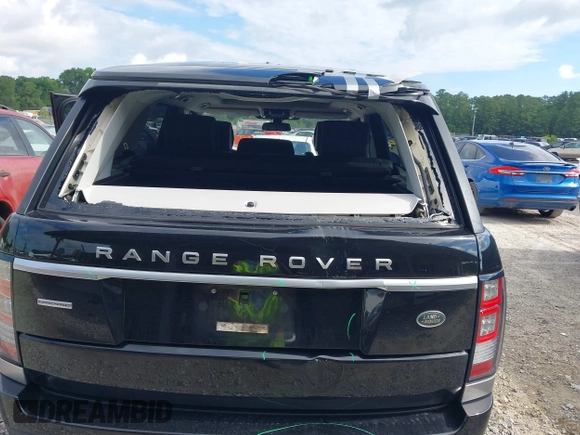2015 Land Rover Range Rover Supercharged с VIN SALGS2TF4FA233198, выставлен на аукционе IAAI как лот 42240733 с пробегом 116 009 миль миль и . История ставок и продаж доступна на DreamBid. Изображение 6.