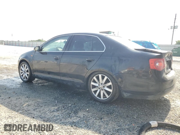 2006 Volkswagen Jetta 2.5L with VIN 3VWRF71K66M799753, listed as a Copart auction lot 57605525 with 153,274 mi miles and Salvage title. Bid and sale history available at DreamBid. Image 2.
