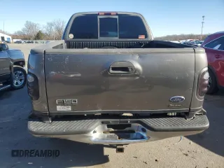 2002 Ford F-150 XLT with VIN 1FTRW08L62KB73629, listed as a Copart auction lot 83571304 with 201,816 mi miles and Salvage Title. Bid and sale history available at carsss.com. Image 6.