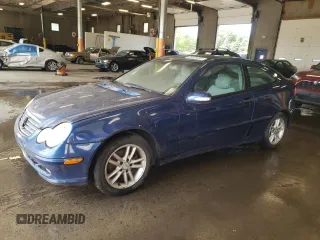 2002 Mercedes-Benz C 230/260/280/320 z VIN WDBRN47J62A223461, wystawiony jako Copart lot #61325495 z przebiegiem 92 348 mil mil oraz Czysty tytuł • Clean title. Historia ofert i sprzedaży dostępna na DreamBid. Obrazek 1.