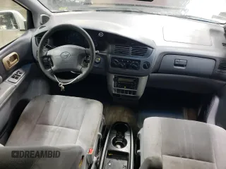 2003 Toyota Sienna LE with VIN 4T3ZF13C13U554293, listed as a Copart auction lot 79553304 with 162,866 mi miles and Salvage Title. Bid and sale history available at carsss.com. Image 8.