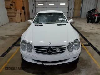 2004 Mercedes-Benz SL 500 z VIN WDBSK75F84F068234, wystawiony jako Copart lot #56860035 z przebiegiem Nie podano mil oraz Czysty tytuł • Clean title. Historia ofert i sprzedaży dostępna na DreamBid. Obrazek 5.