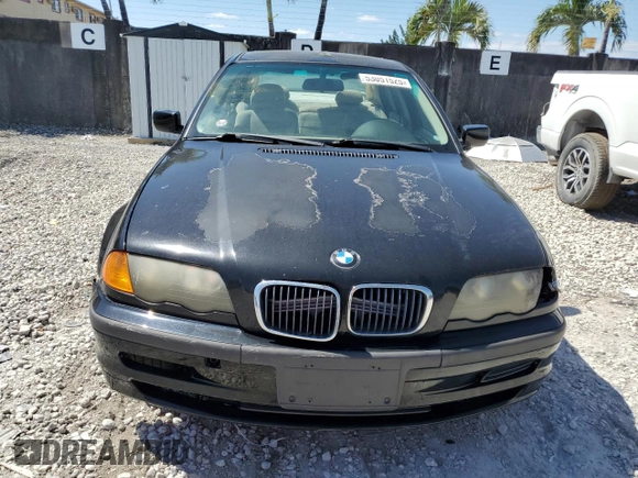 1999 BMW 3 Series 323i with VIN WBAAM3331XKC60647, listed as a Copart auction lot 53051525 with 0 mi miles and Clean Title. Bid and sale history available at carsss.com. Image 5.