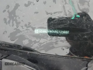 2024 Jeep Grand Cherokee с VIN 1C4RJYB64RC125082, выставлен на аукционе Copart как лот 51057755 с пробегом Не указан миль и Списание • Salvage title. История ставок и продаж доступна на DreamBid. Изображение 12.