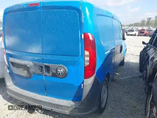 2017 Ram ProMaster City Cargo Tradesman z VIN ZFBERFAB0H6E01531, wystawiony jako IAAI lot #41889780 z przebiegiem 59 734 mil mil oraz . Historia ofert i sprzedaży dostępna na DreamBid. Obrazek 4.
