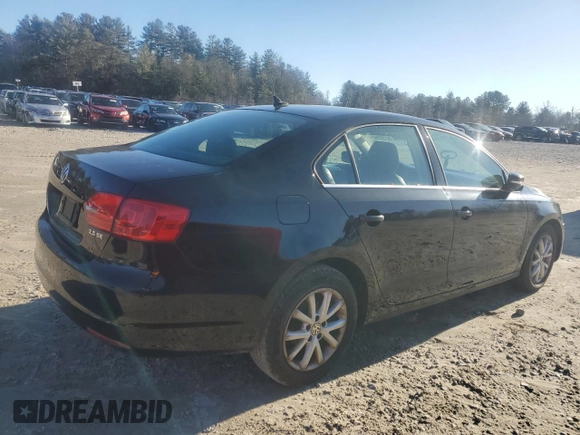 2013 Volkswagen Jetta SE with VIN 3VWDP7AJ8DM443056, listed as a Copart auction lot 87353414 with 266,562 mi miles and Clean title. Bid and sale history available at DreamBid. Image 3.