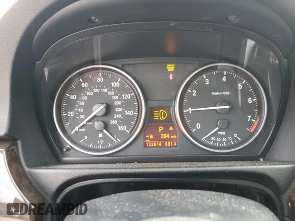 2011 BMW 3 Series 328i with VIN WBAPH7G50BNM55533, listed as a Copart auction lot 47518625 with 132,914 mi miles and Salvage Title. Bid and sale history available at carsss.com. Image 9.