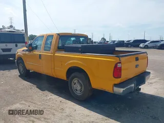 2015 Ford F-250 XLT z VIN 1FT7X2A68FEB98170, wystawiony jako IAAI lot #42524870 z przebiegiem 178 474 mil mil oraz . Historia ofert i sprzedaży dostępna na DreamBid. Obrazek 3.