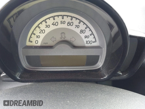 2013 Smart fortwo Pure with VIN WMEEJ3BA5DK625404, listed as a IAAI auction lot 42368884 with Not provided miles and . Bid and sale history available at DreamBid. Image 15.