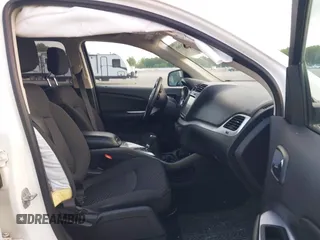 2018 Dodge Journey SXT with VIN 3C4PDCBG4JT369687, listed as a IAAI auction lot 42269696 with 131,306 mi miles and . Bid and sale history available at DreamBid. Image 5.