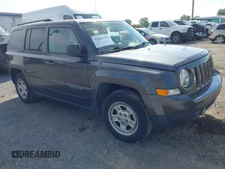 2017 Jeep Patriot Sport z VIN 1C4NJPBB1HD172598, wystawiony jako IAAI lot #42209949 z przebiegiem 65 560 mil mil oraz . Historia ofert i sprzedaży dostępna na DreamBid. Obrazek 1.