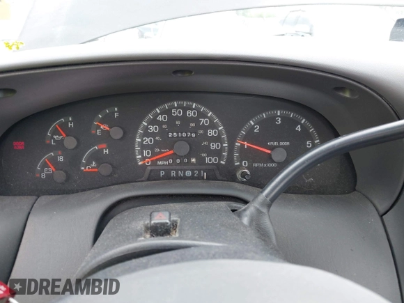 1998 Ford F-150 with VIN 1FTYF17W0WNC12927, listed as a IAAI auction lot 42621641 with 251,079 mi miles and . Bid and sale history available at DreamBid. Image 7.