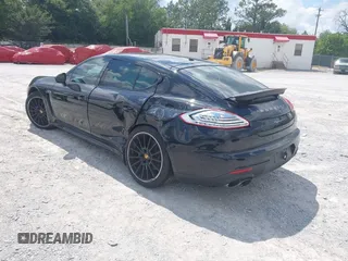 2016 Porsche Panamera 4 z VIN WP0AA2A71GL001210, wystawiony jako IAAI lot #42230574 z przebiegiem Nie podano mil oraz . Historia ofert i sprzedaży dostępna na DreamBid. Obrazek 3.