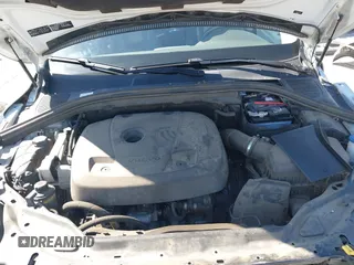2017 Volvo XC60 Inscription с VIN YV440MDUXH2011767, выставлен на аукционе IAAI как лот 41816118 с пробегом 185 901 миль миль и . История ставок и продаж доступна на DreamBid. Изображение 10.