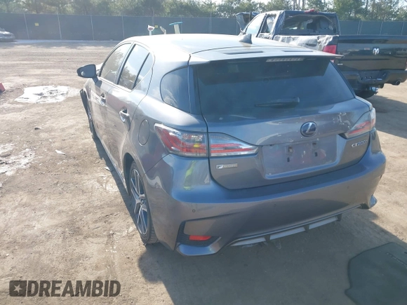 2015 Lexus CT 200h z VIN JTHKD5BH5F2224325, wystawiony jako IAAI lot #41095553 z przebiegiem 92 591 mil mil oraz . Historia ofert i sprzedaży dostępna na DreamBid. Obrazek 3.