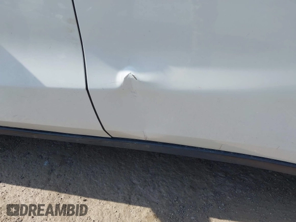 2016 Acura MDX w/Tech with VIN 5FRYD3H46GB007383, listed as a IAAI auction lot 42101738 with 150,207 mi miles. Bid and sale history available at carsss.com. Image 17.