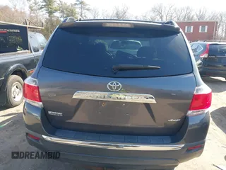 2012 Toyota Highlander with VIN 5TDBK3EH7CS166357, listed as a IAAI auction lot 41928311 with 112,146 mi miles and . Bid and sale history available at DreamBid. Image 17.