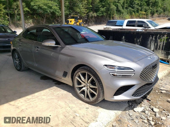 2023 Genesis G70 2.0T with VIN KMTG34TAXPU131538, listed as a Copart auction lot 62424834 with 15,835 mi miles and Clean Title. Bid and sale history available at DreamBid. Image 4.