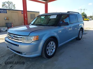 2009 Ford Flex SE z VIN 2FMDK51C19BA05667, wystawiony jako IAAI lot #41902926 z przebiegiem 140 173 mil mil oraz . Historia ofert i sprzedaży dostępna na DreamBid. Obrazek 2.