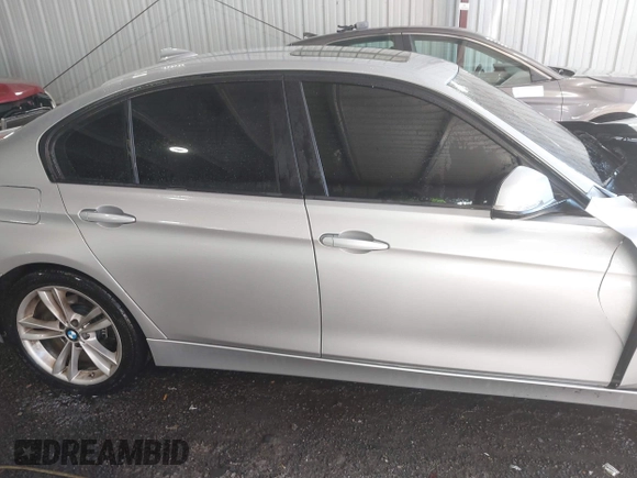 2016 BMW 3 Series 320i with VIN WBA8E1G54GNT37552, listed as a IAAI auction lot 40307022 with 150,516 mi miles and . Bid and sale history available at carsss.com. Image 13.