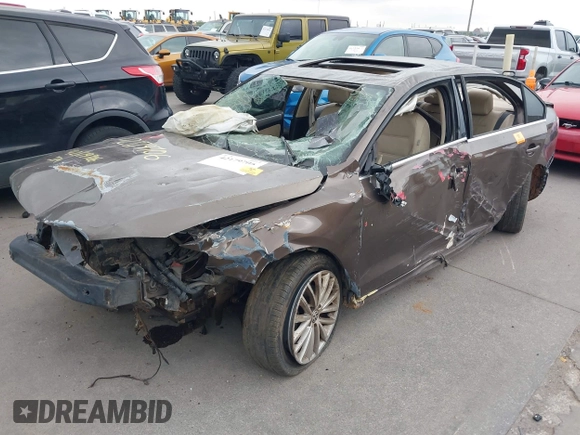 2015 Volkswagen Jetta SE with VIN 3VWD17AJ1FM202041, listed as a IAAI auction lot 42179706 with 80,777 mi miles and . Bid and sale history available at DreamBid. Image 2.