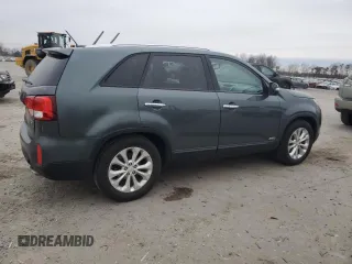 2014 Kia Sorento EX with VIN 5XYKUDA72EG474730, listed as a Copart auction lot 43900425 with 184,837 mi miles and Salvage Title. Bid and sale history available at carsss.com. Image 3.